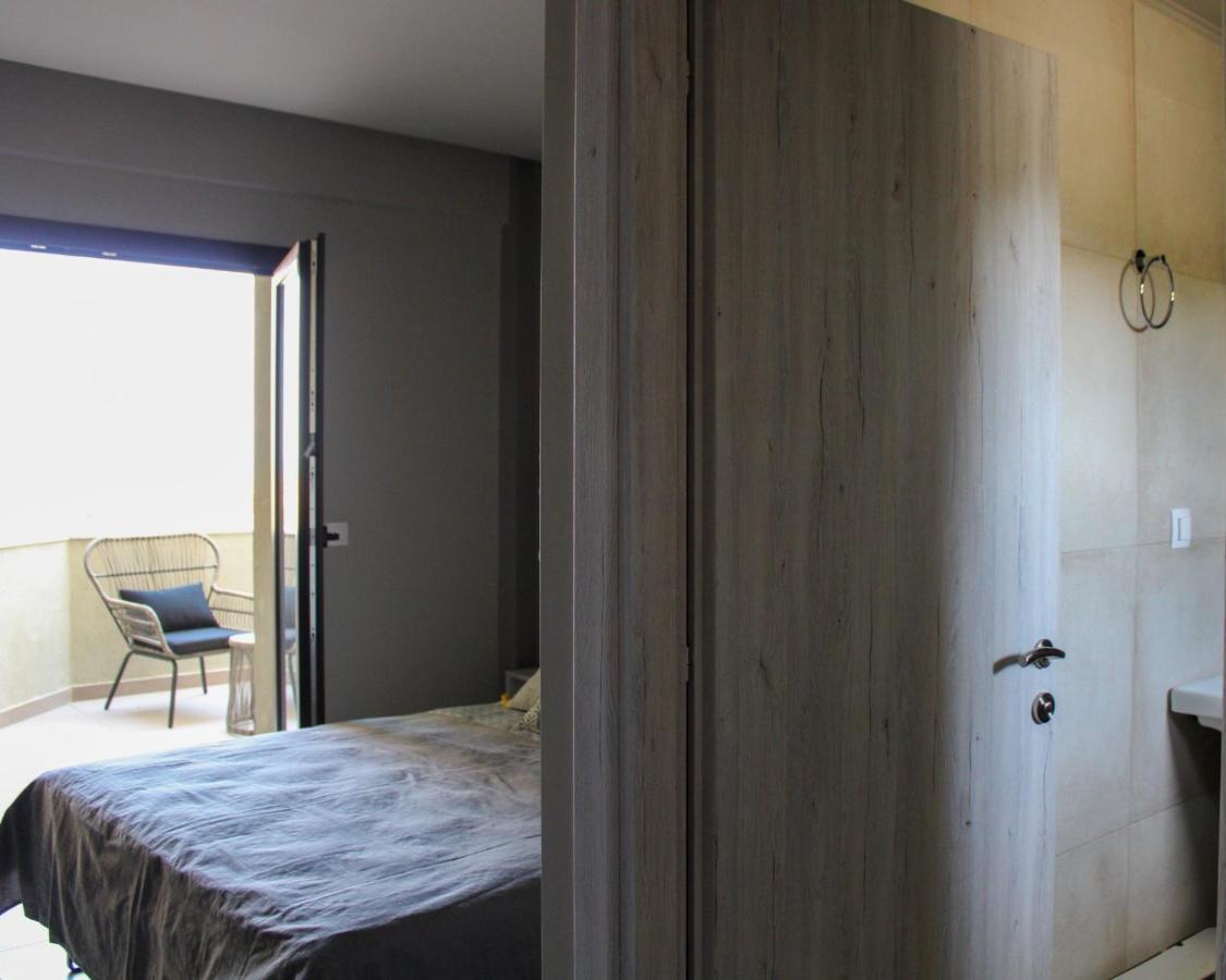 Agali Supreme Hospitality And Comfort Афітос Екстер'єр фото